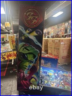 Stern Foo Fighters Pro Edition Pinball Machine Stern Dealer Plays Great Stern Foo Fighters Pro Edition Pinball Machine Stern Dealer Plays Great