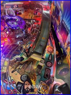 Stern Foo Fighters Pro Edition Pinball Machine Stern Dealer Plays Great Stern Foo Fighters Pro Edition Pinball Machine Stern Dealer Plays Great