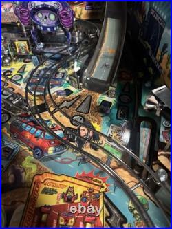 Stern Foo Fighters Pro Edition Pinball Machine Stern Dealer Plays Great Stern Foo Fighters Pro Edition Pinball Machine Stern Dealer Plays Great
