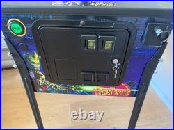 Stern Guardians Of The Galaxy Pro Edition Pinball Machine-Excellent-One Owner Stern Guardians Of The Galaxy Pro Edition Pinball Machine-Excellent-One Owner