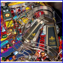 Stern James Bond 007 Premium You Only Live Twice Pinball Machine with Shaker Mot