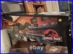 Stern Jurassic Park Premium Pinball Machine