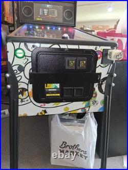 Stern LED ZEPPELIN PRO EDITION pinball loaded with upgrades Stern LED ZEPPELIN PRO EDITION pinball loaded with upgrades