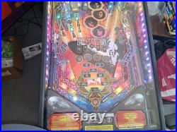 Stern LED ZEPPELIN PRO EDITION pinball loaded with upgrades Stern LED ZEPPELIN PRO EDITION pinball loaded with upgrades