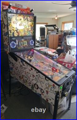 Stern LED ZEPPELIN PRO EDITION pinball loaded with upgrades Stern LED ZEPPELIN PRO EDITION pinball loaded with upgrades