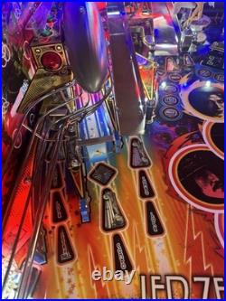 Stern Led Zeppelin Pro Edition Pinball Machine Loaded Expression Lights