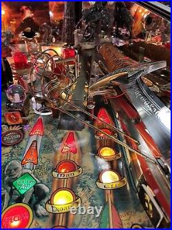 Stern Lord Of The Rings Pro Pinball Machine Stern Dealer Leds Gorgeous Topper