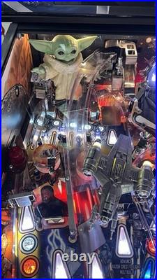 Stern Mandalorian Limited Edition Pinball Machine Loaded Topper Le 2021 Stern Mandalorian Limited Edition Pinball Machine Loaded Topper Le 2021