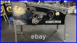 Stern Mandalorian Limited Edition Pinball Machine Loaded Topper Le 2021 Stern Mandalorian Limited Edition Pinball Machine Loaded Topper Le 2021