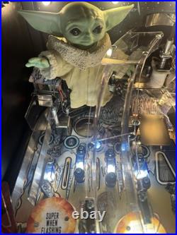 Stern Mandalorian Premium Edition Pinball Machine Stern Dealer Plays Great
