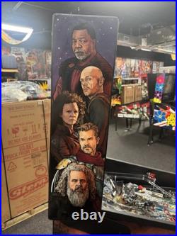 Stern Mandalorian Premium Edition Pinball Machine Stern Dealer Plays Great