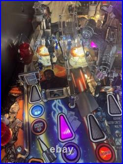 Stern Mandalorian Premium Edition Pinball Machine Stern Dealer Plays Great