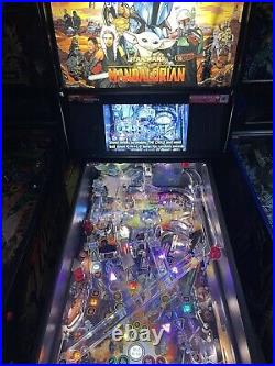 Stern Mandalorian pro pinball machine