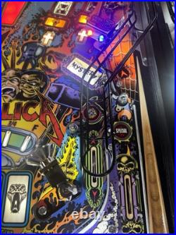 Stern Metallica Pro Edition Pinball Machine Stern Dealer One Of A Kind Beauty
