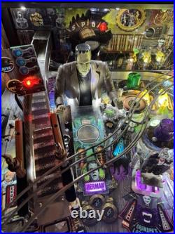 Stern Munsters Limited Edition Le Pinball Machine Stern Dealer Plays Great Stern Munsters Limited Edition Le Pinball Machine Stern Dealer Plays Great