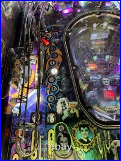 Stern Munsters Limited Edition Le Pinball Machine Stern Dealer Plays Great Stern Munsters Limited Edition Le Pinball Machine Stern Dealer Plays Great