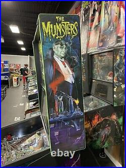 Stern Munsters Pro Pinball Machine Gorgeous Out Of Production Stern Dealer