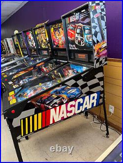 Stern Nascar pinball machine