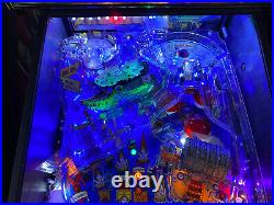 Stern Pirates Of The Caribbean Pinball Machine 2006 Leds Plays Awesome