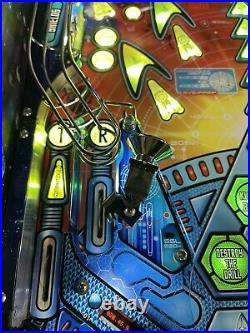 Stern Star Trek Le Limited Edition Pinball Machine Color DMD Loaded 799 Made