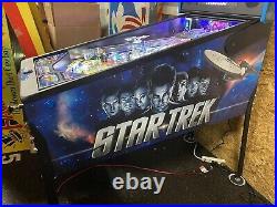 Stern Star Trek Pro Pinball Machine Stern Dlr Kirk Spock Mccoy Uhura Color DMD