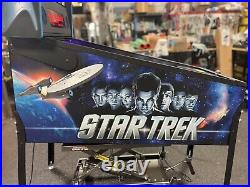 Stern Star Trek Pro Pinball Machine Stern Dlr Kirk Spock Mccoy Uhura Topper