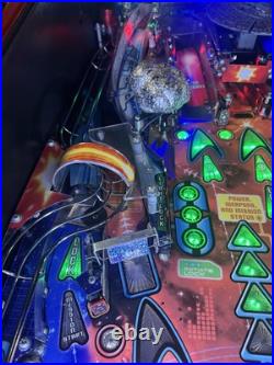 Stern Star Trek Vengeance Premium Edition Pinball Machine 2013 Leds Plays Great Stern Star Trek Vengeance Premium Edition Pinball Machine 2013 Leds Plays Great