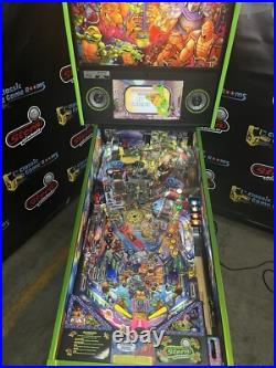 Stern TMNT Teenage Mutant Ninja Turtles Limited Edition Pinball Machine Stern TMNT Teenage Mutant Ninja Turtles Limited Edition Pinball Machine