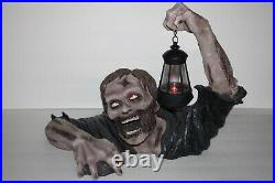 Stern TWD The Walking Dead lighted Zombie topper with lit eyes and flicker lamp