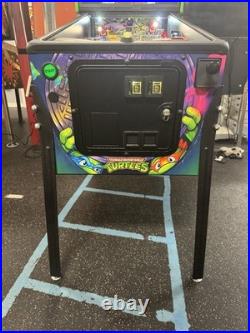Stern Teenage Mutant Ninja Turtles Pro Edition Pinball Machine Only 397 Plays