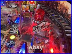 Stern Walking Dead Limited Edition Pinball Machine