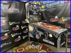 Stern star Wars Mandalorian Limited Edition Pinball Machine