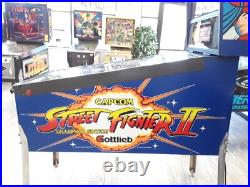 Street Fighter II Champion Edition Pinball Machine by Gottlieb