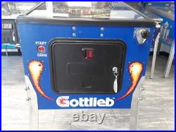 Street Fighter II Champion Edition Pinball Machine by Gottlieb