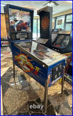 Street Fighter II Pinball Machine by Gottlieb 1993 Classic Fully Working Street Fighter II Pinball Machine by Gottlieb 1993 Classic Fully Working