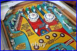 Surfer Pinball Machine Gottlieb 1976 HUO