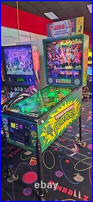 TEENAGE MUTANT NINJA TURTLES Pinball Machine Data East 1991 3529 TEENAGE MUTANT NINJA TURTLES Pinball Machine Data East 1991 3529