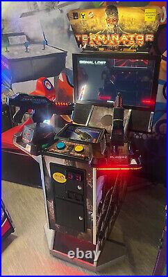 TERMINATOR 2 SALVATION ARCADE MACHINE by RAW THRILLS (Excellent) RARE