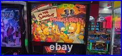 THE SIMPSONS PINBALL PARTY Pinball Machine Stern 2003 2432 THE SIMPSONS PINBALL PARTY Pinball Machine Stern 2003 2432
