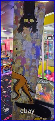 THE SIMPSONS PINBALL PARTY Pinball Machine Stern 2003 2432 THE SIMPSONS PINBALL PARTY Pinball Machine Stern 2003 2432