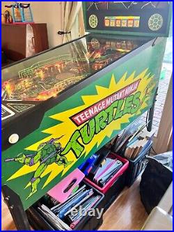 Teenage Mutant Ninja Turtles Pinball Machine by Data East PICKUP