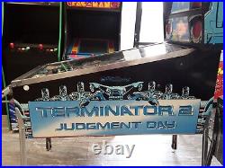 Terminator 2 Judgment Day by Williams Pinball Machine
