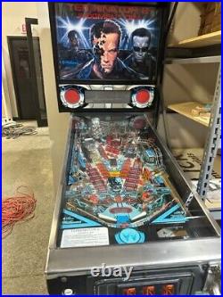 Terminator 2 Pinball Machine Arnold Schwarzenegger By Williams