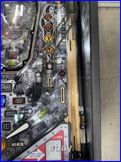 The Munsters Premium Edition Pinball Machine Stern Orange County Pinballs