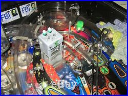 The X Files Arcade Pinball Machine by Sega 1997 (Custom LED)