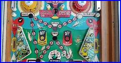 Trade Winds Pinball Machine (Williams) 1962