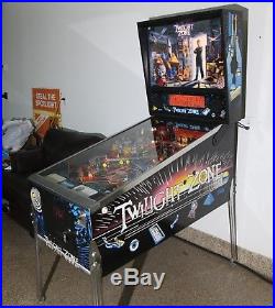 Twilight Zone Pinball Machine Original Bally in Superb Condition MUST SEE