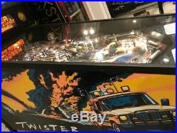 Twister Pinball Home Use Only Collector's Condition