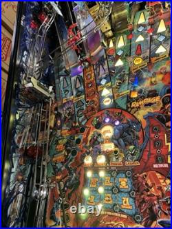 Venom Limited Edition Le Pinball Machine Stern Dlr 213 Plays A Beauty Home Use