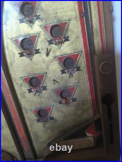 Vintage 1930's Dealer Pinball Table Top Game Vintage 1930's Dealer Pinball Table Top Game